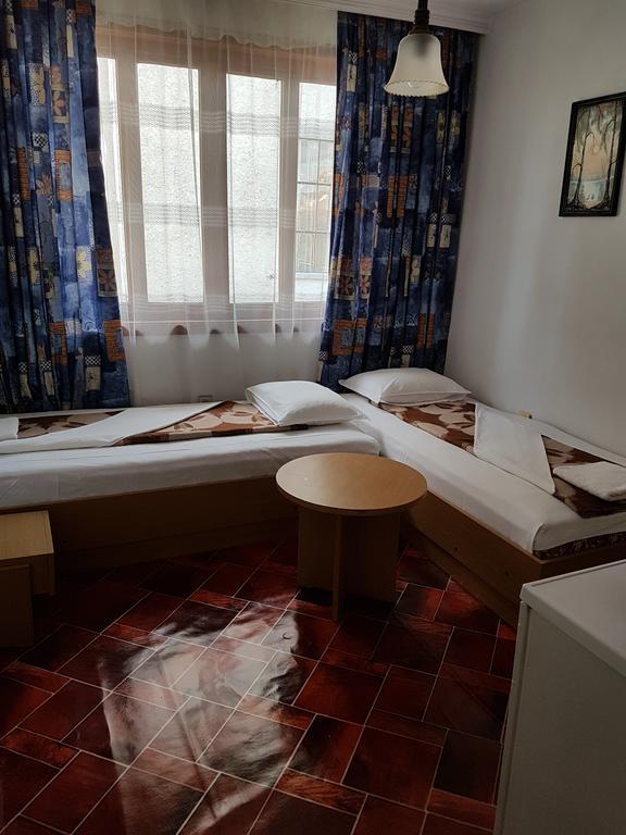Guest Rooms Denitsa Obzor Extérieur photo